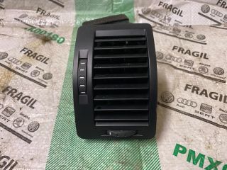 bontott SKODA OCTAVIA II Jobb Szellőző