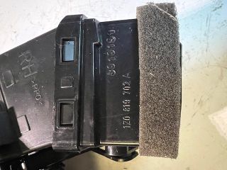 bontott SKODA OCTAVIA II Jobb Szellőző