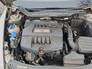 bontott SKODA OCTAVIA II Jobb Tetősín