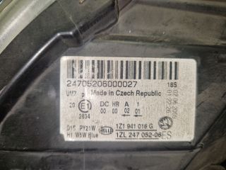 bontott SKODA OCTAVIA II Jobb Xenon Fényszóró