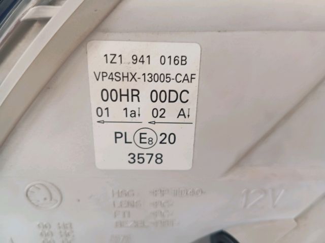 bontott SKODA OCTAVIA II Jobb Xenon Fényszóró