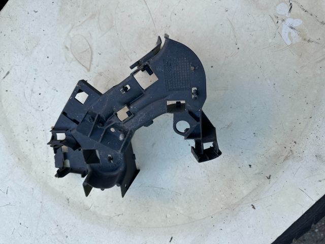 bontott SKODA OCTAVIA II Kábelcsatorna Fedél