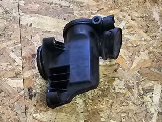 bontott SKODA OCTAVIA II Kartergáz Visszavezető Ház