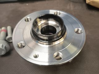 bontott SKODA OCTAVIA II Kerékcsapágy