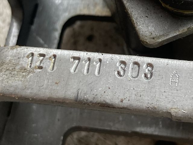 bontott SKODA OCTAVIA II Kézifék Kar