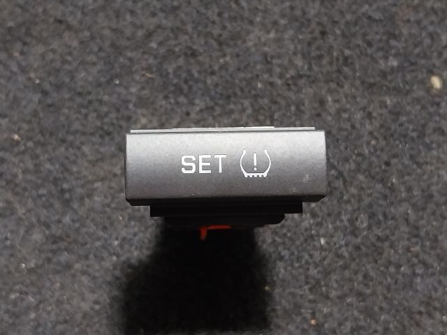 bontott SKODA OCTAVIA II Kipörgésgátló Kapcsoló