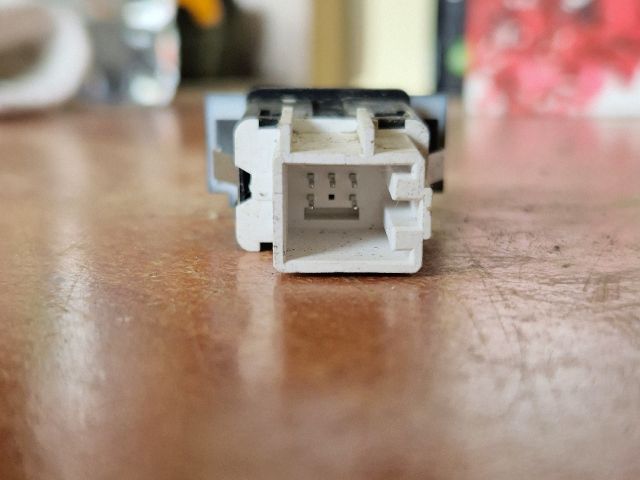 bontott SKODA OCTAVIA II Kipörgésgátló Kapcsoló