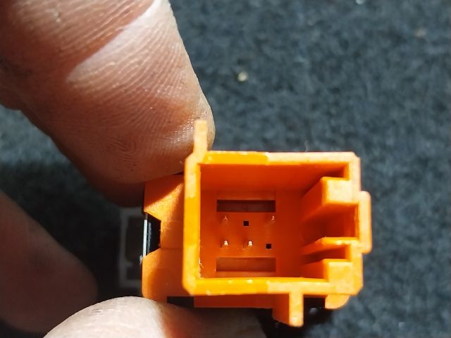 bontott SKODA OCTAVIA II Kipörgésgátló Kapcsoló