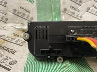 bontott SKODA OCTAVIA II Klíma Kapcsoló