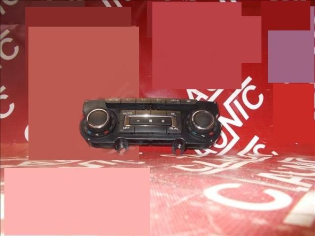 bontott SKODA OCTAVIA II Klíma Kapcsoló