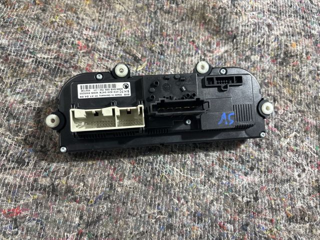 bontott SKODA OCTAVIA II Klíma Kapcsoló