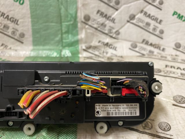 bontott SKODA OCTAVIA II Klíma Kapcsoló