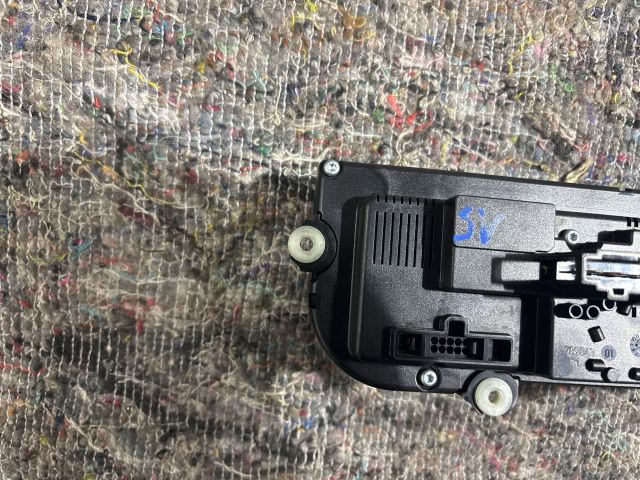 bontott SKODA OCTAVIA II Klíma Kapcsoló