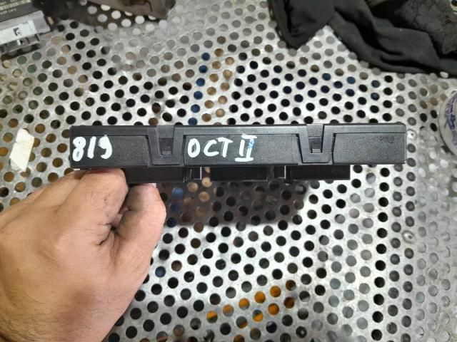 bontott SKODA OCTAVIA II Komfort Elektronika