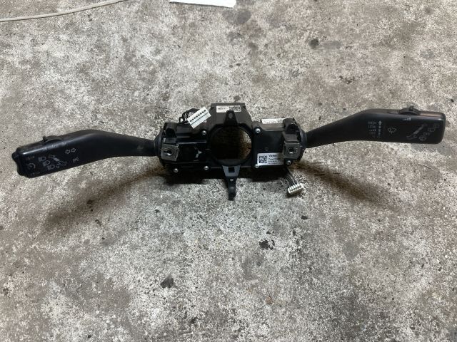 bontott SKODA OCTAVIA II Komplett Kormánykapcsoló (Bajuszkapcsoló)