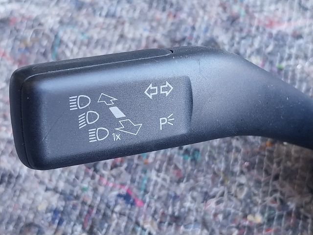 bontott SKODA OCTAVIA II Komplett Kormánykapcsoló (Bajuszkapcsoló)