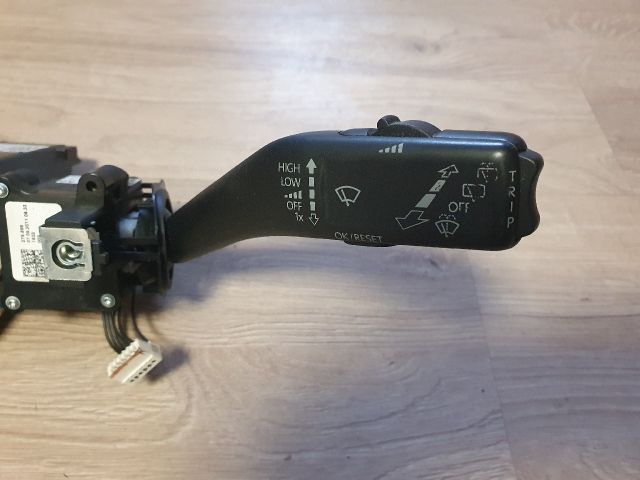 bontott SKODA OCTAVIA II Komplett Kormánykapcsoló (Bajuszkapcsoló)