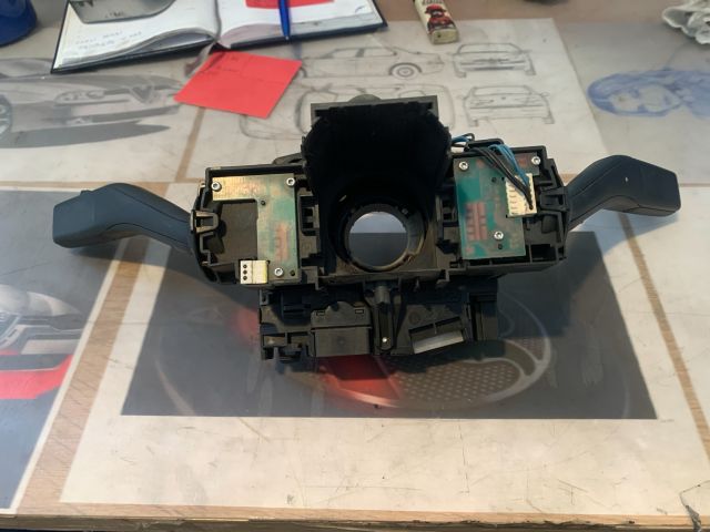 bontott SKODA OCTAVIA II Komplett Kormánykapcsoló (Bajuszkapcsoló)