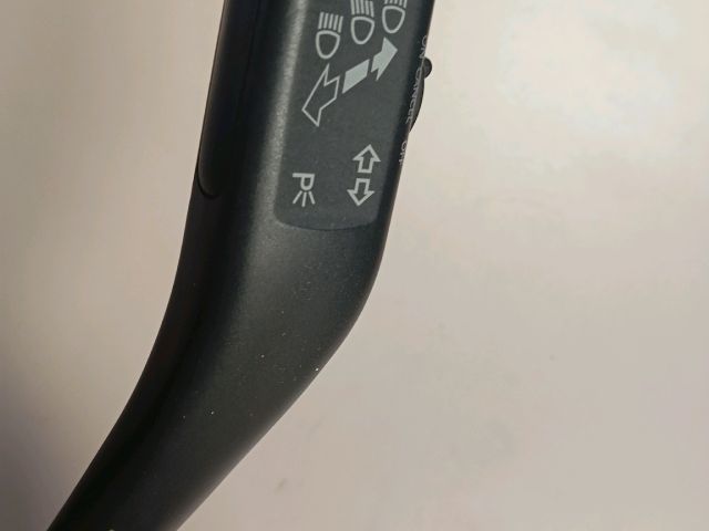 bontott SKODA OCTAVIA II Komplett Kormánykapcsoló (Bajuszkapcsoló)