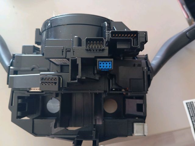 bontott SKODA OCTAVIA II Komplett Kormánykapcsoló (Bajuszkapcsoló)