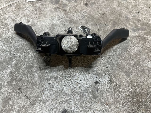 bontott SKODA OCTAVIA II Komplett Kormánykapcsoló (Bajuszkapcsoló)