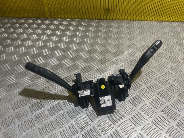 bontott SKODA OCTAVIA II Komplett Kormánykapcsoló (Bajuszkapcsoló)