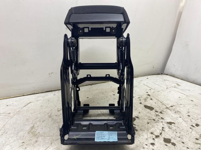 bontott SKODA OCTAVIA II Könyöklő