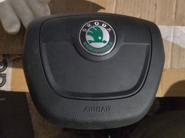 bontott SKODA OCTAVIA II Kormánylégzsák