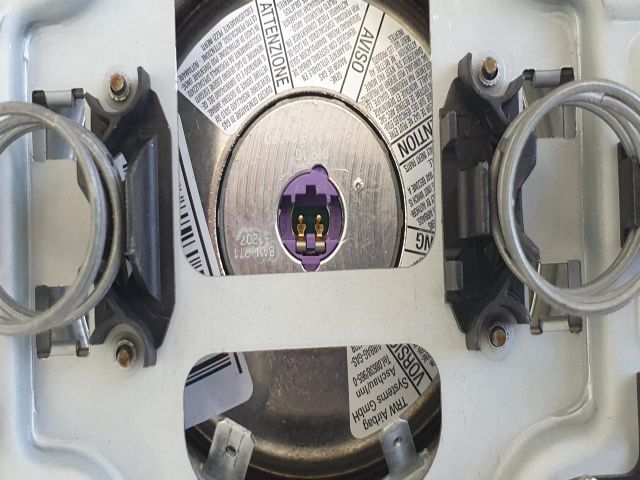 bontott SKODA OCTAVIA II Kormánylégzsák