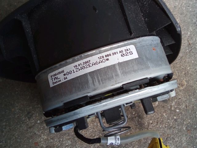 bontott SKODA OCTAVIA II Kormánylégzsák