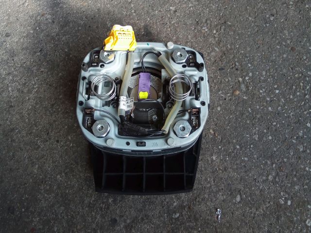 bontott SKODA OCTAVIA II Kormánylégzsák