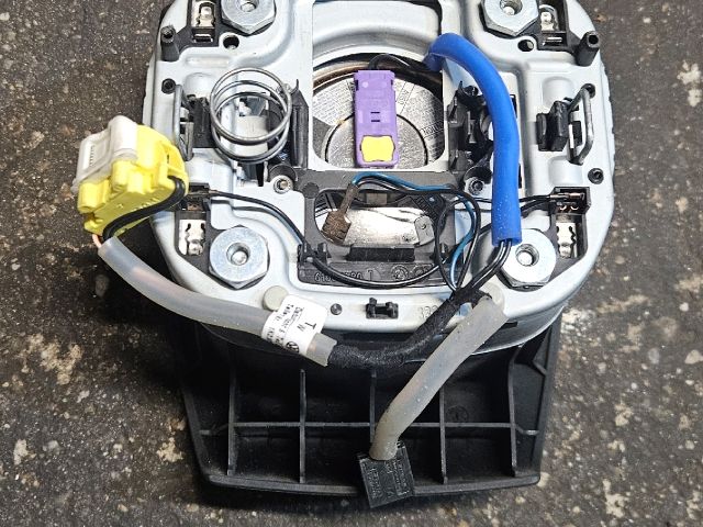 bontott SKODA OCTAVIA II Kormánylégzsák