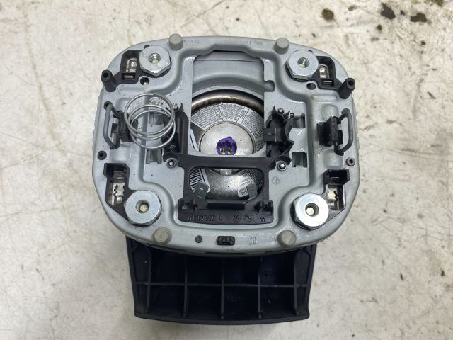 bontott SKODA OCTAVIA II Kormánylégzsák