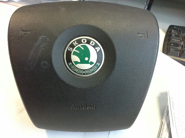 bontott SKODA OCTAVIA II Kormánylégzsák