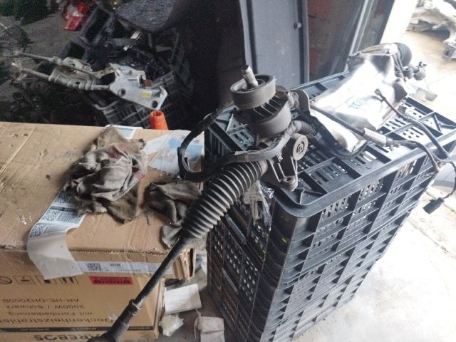 bontott SKODA OCTAVIA II Kormánymű (Elektromos)