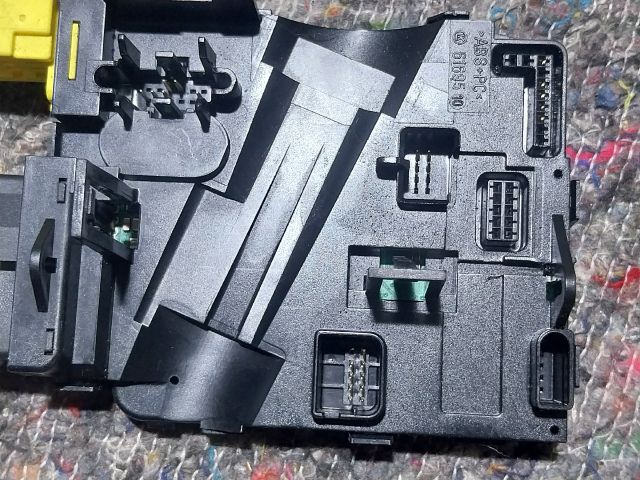 bontott SKODA OCTAVIA II Kormányoszlop Vezérlő