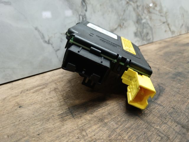 bontott SKODA OCTAVIA II Kormányoszlop Vezérlő