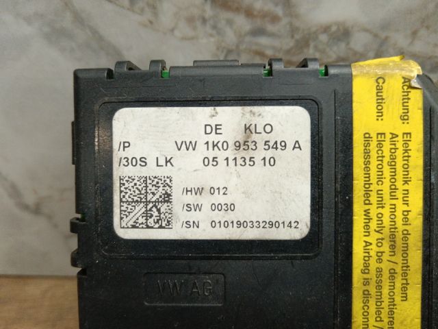 bontott SKODA OCTAVIA II Kormányoszlop Vezérlő