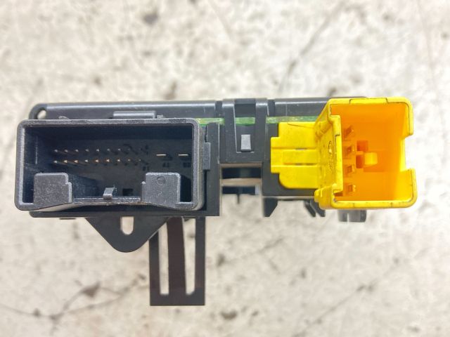 bontott SKODA OCTAVIA II Kormányoszlop Vezérlő