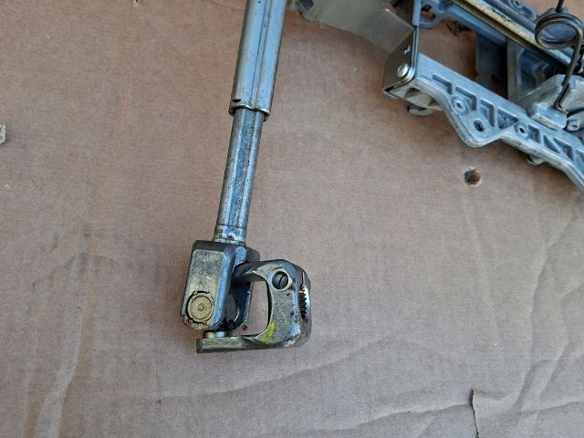 bontott SKODA OCTAVIA II Kormányoszlop