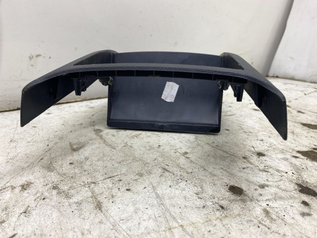 bontott SKODA OCTAVIA II Középkonzol Keret