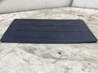 bontott SKODA OCTAVIA II Középkonzol Keret