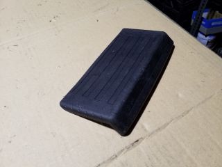 bontott SKODA OCTAVIA II Középkonzol Keret