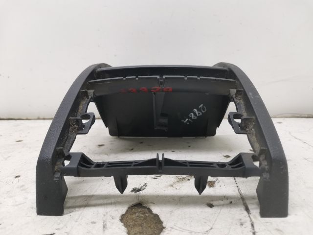 bontott SKODA OCTAVIA II Középkonzol Keret