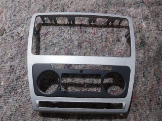 bontott SKODA OCTAVIA II Középkonzol Keret