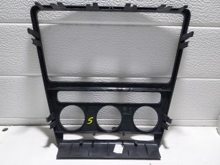 bontott SKODA OCTAVIA II Középkonzol Keret