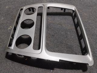 bontott SKODA OCTAVIA II Középkonzol Keret