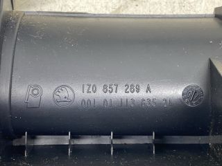 bontott SKODA OCTAVIA II Középkonzol Keret