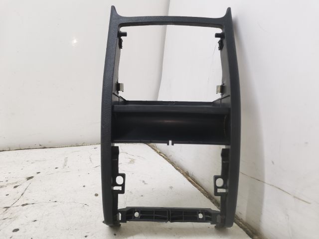 bontott SKODA OCTAVIA II Középkonzol Keret