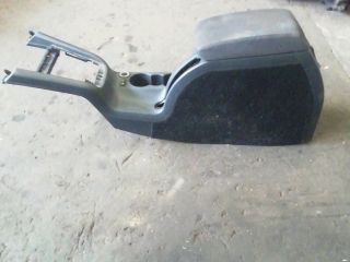 bontott SKODA OCTAVIA II Középkonzol Keret